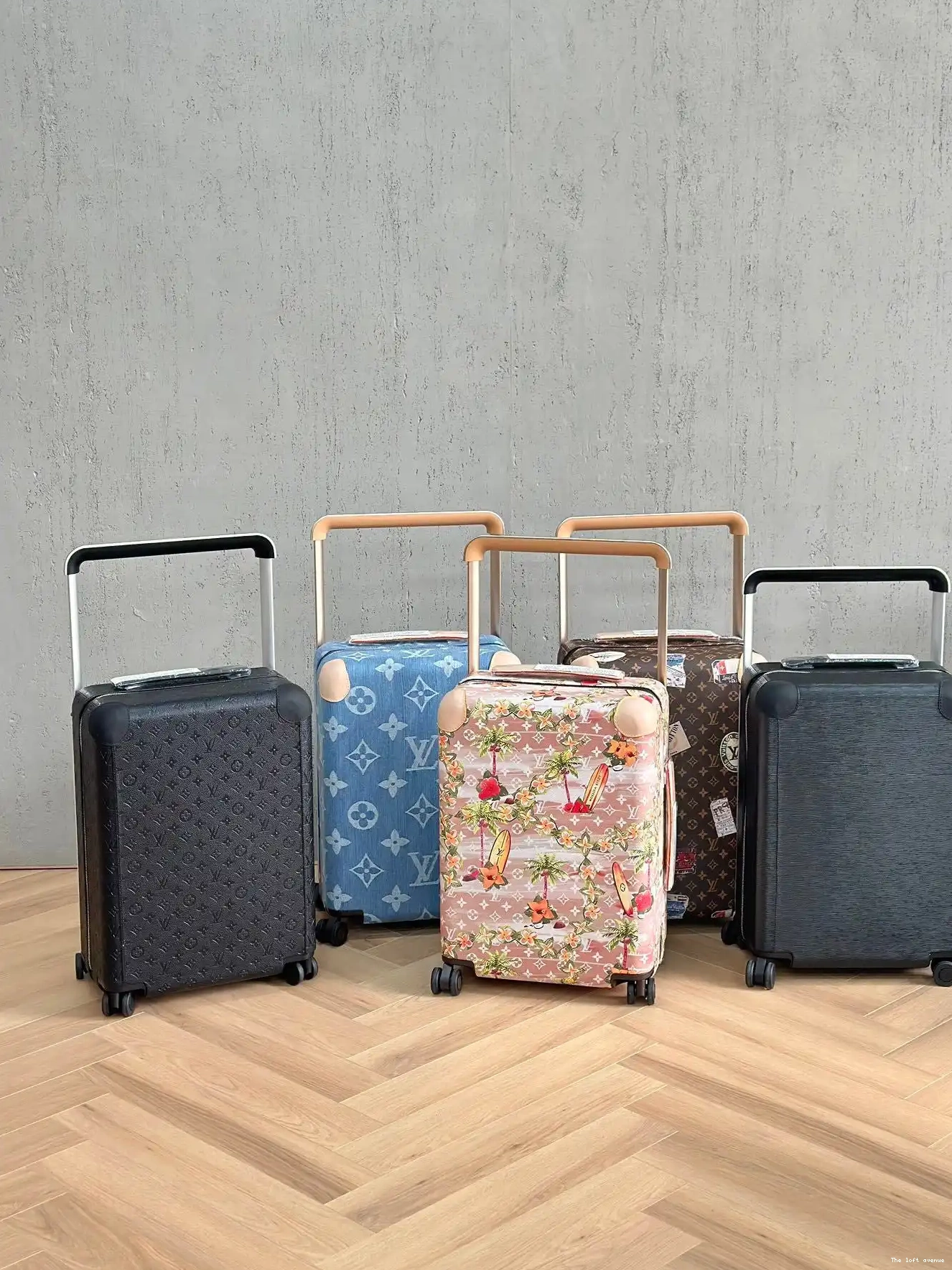 37L 55 CUSTOM HORIZON SUITCASE CABIN CANVAS 0528
